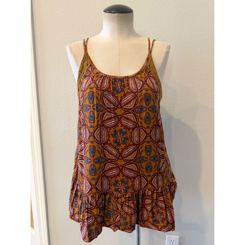 Melrose and Market Women's Small Boho Paisley Cami Tank Top Crochet Ruffle Hem